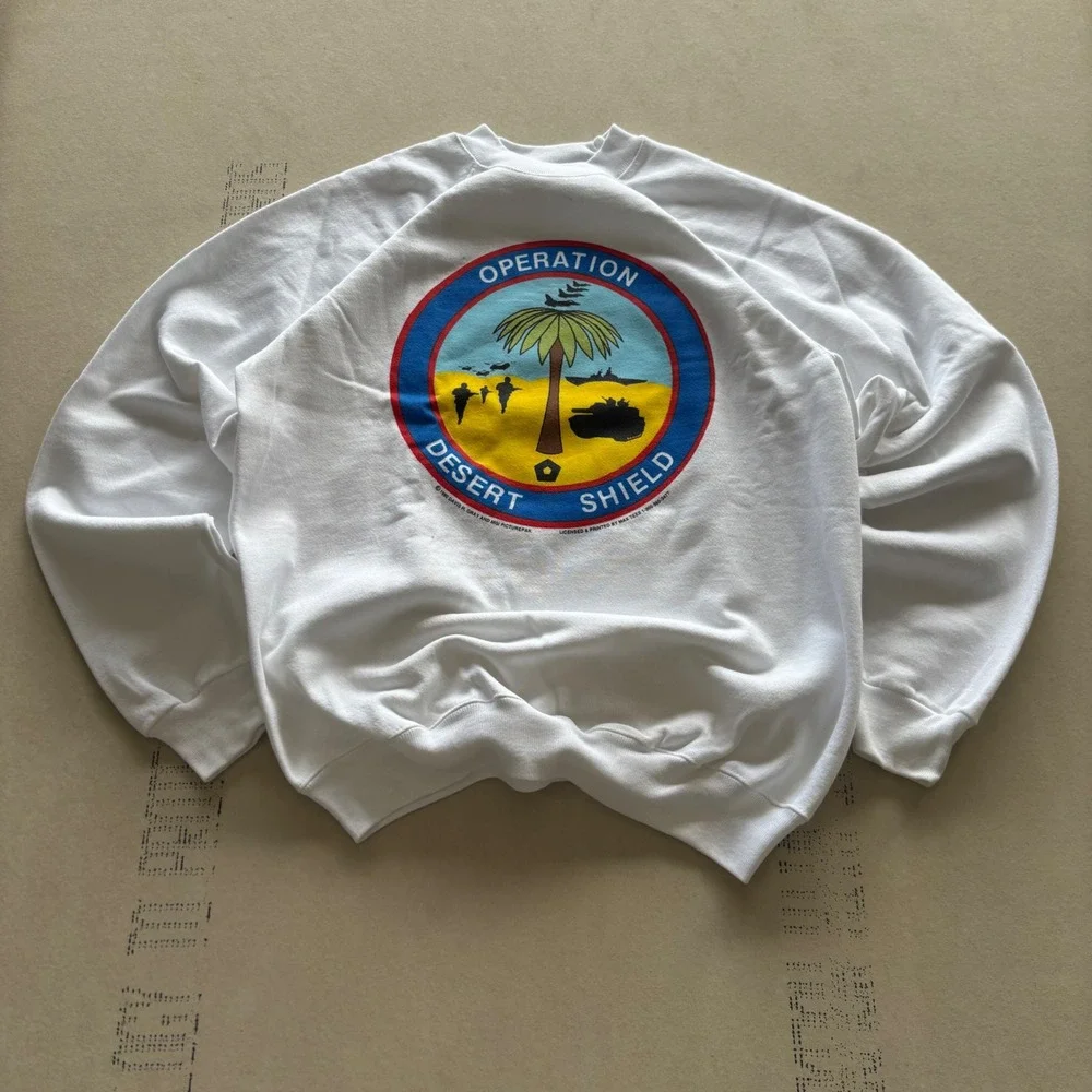 Vintage 90s Hanes Operation Desert Shield Sweatshirt‎